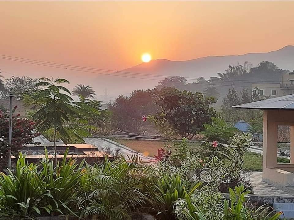 Royal Meadows - Igatpuri Bungalow B Exterior foto